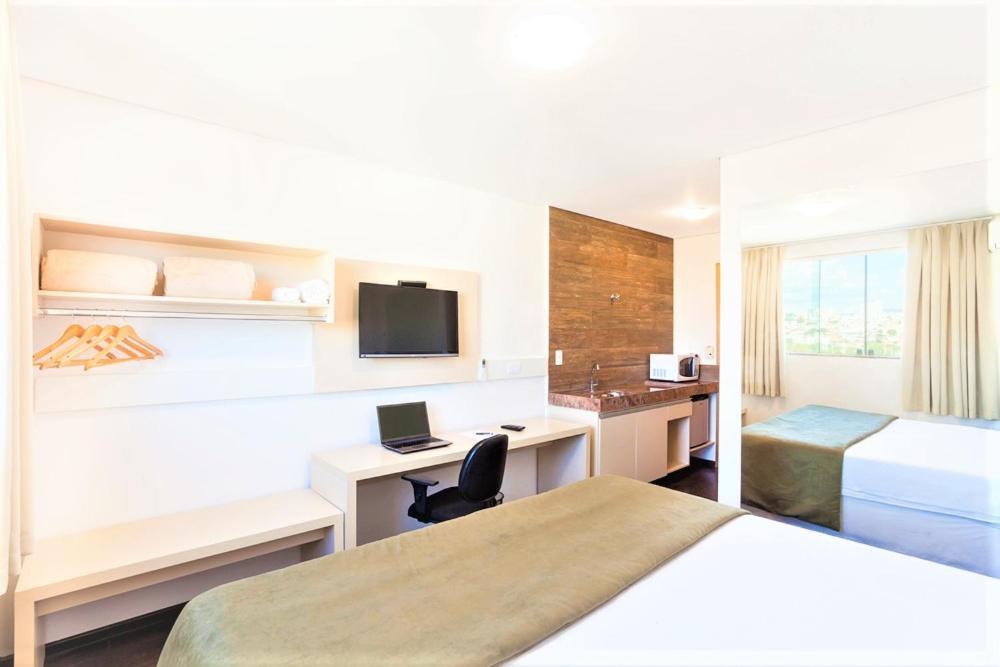 Front Hotel Expominas 벨루오리존치 외부 사진